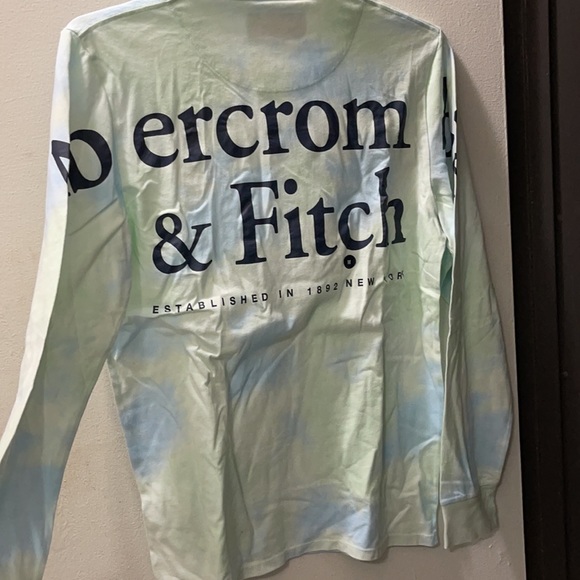 Tye Dye Soft Abercrombie & Fitch Tee - Picture 4 of 5